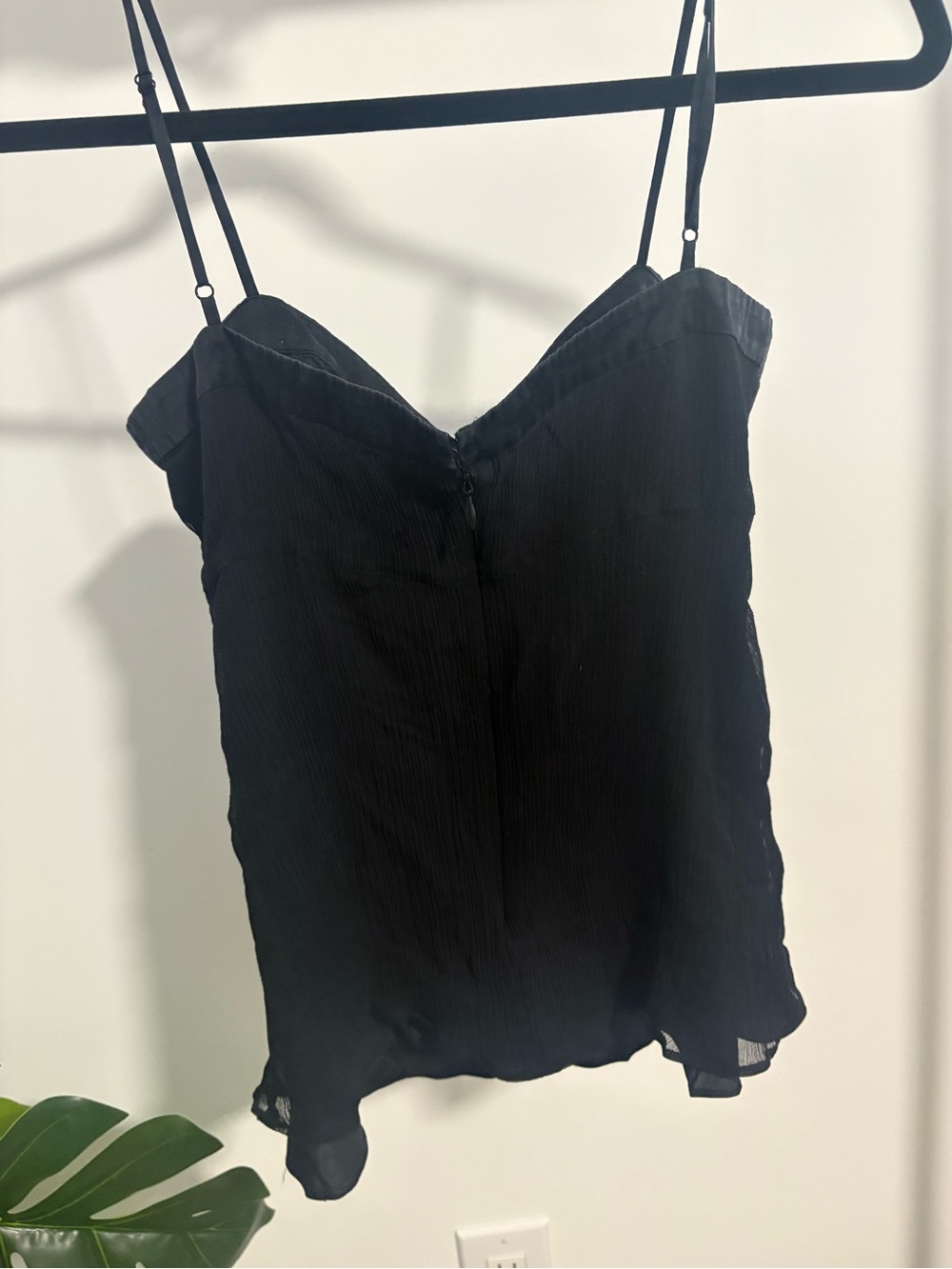 White House Black Market Black Crinkle Silk Cami With Rosette Women’s Size Small - Picture 5 of 13